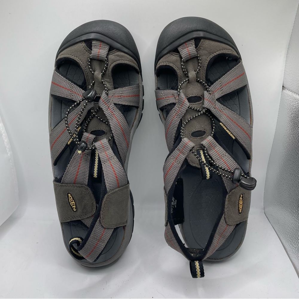 Keen Newport Men's Size 11 Gray Sandals Hiking Waterproof Activewear Outdoors - Picture 6 of 7